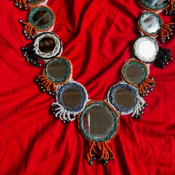 VaVa by Joy Han Bold Red Embellished Eye-Catching Top Women's Size Small (2-4) - Picture 4 of 12